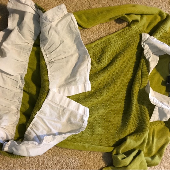 Cute Green Sweater over white button up. - Picture 2 of 3